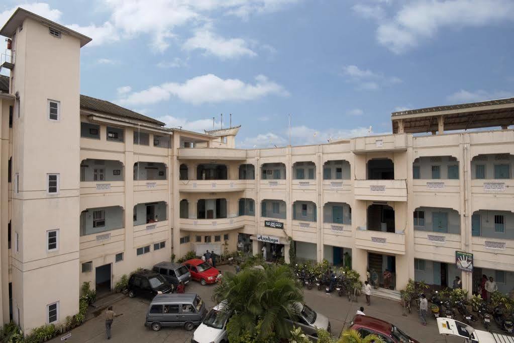 Hotel Mysore Dasaprakash Exterior foto